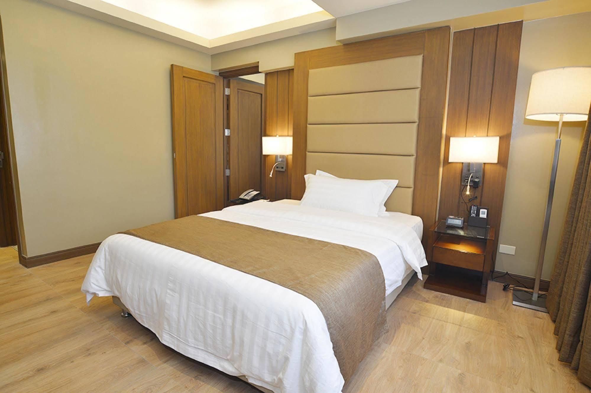 Bendix Hotel San Fernando Powered By Cocotel Exterior foto